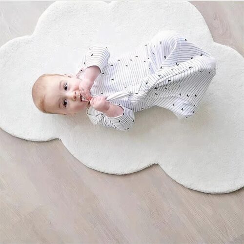 Tapis blanc écru en forme de nuage pour chambre bébé