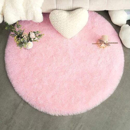 Tapis rose rond et moelleux